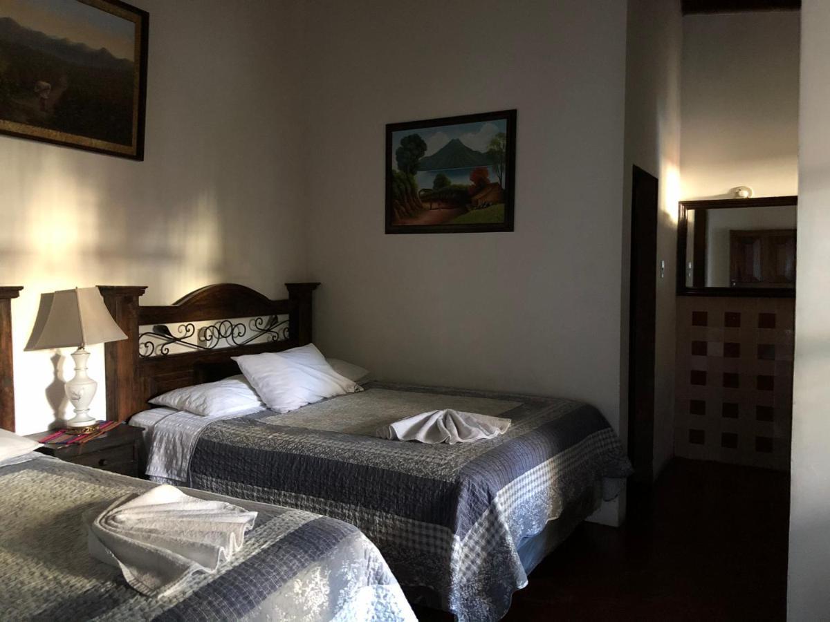 Dionisio Inn Antigua Esterno foto