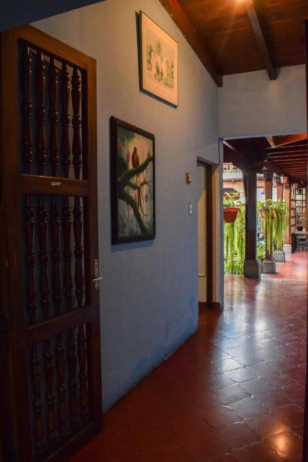 Dionisio Inn Antigua Esterno foto