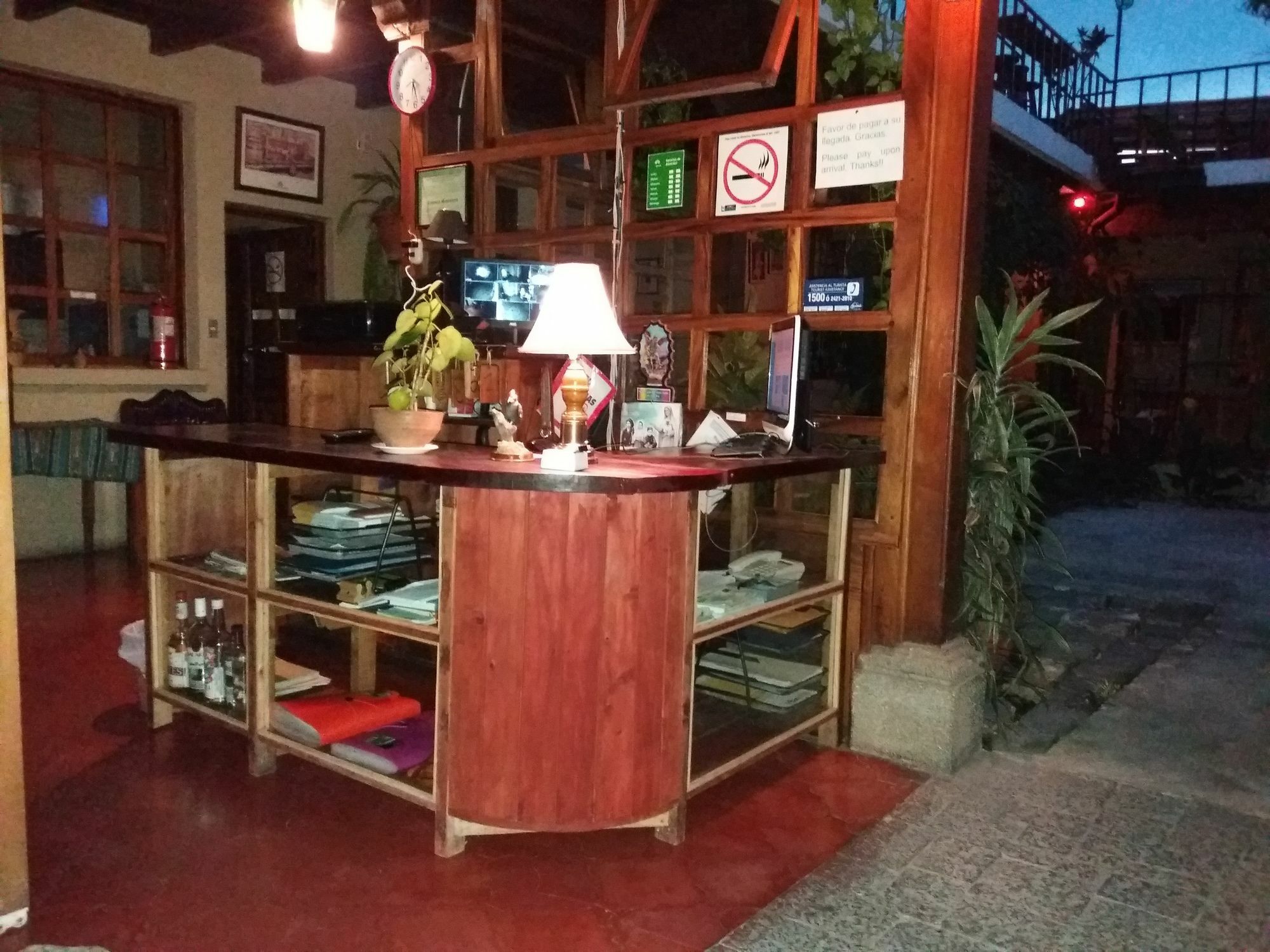 Dionisio Inn Antigua Esterno foto