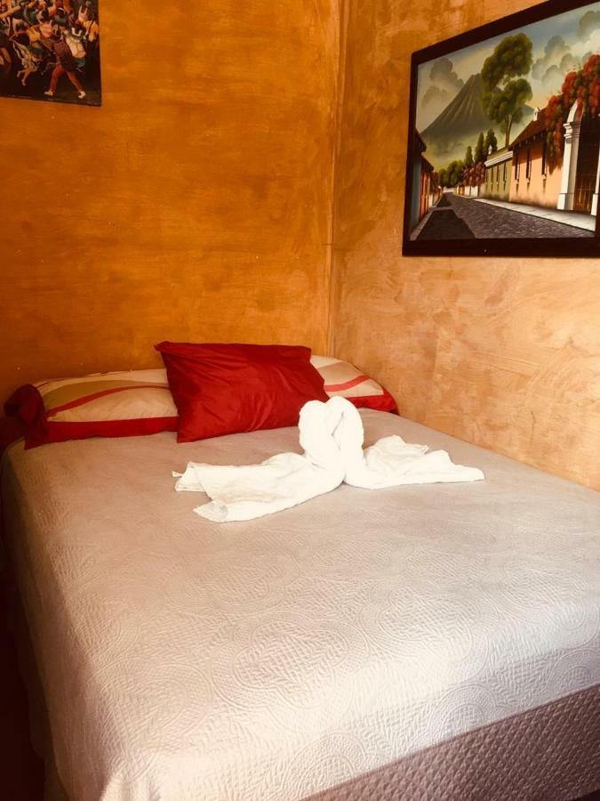 Dionisio Inn Antigua Esterno foto