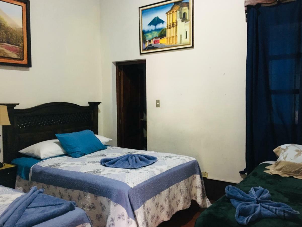 Dionisio Inn Antigua Esterno foto
