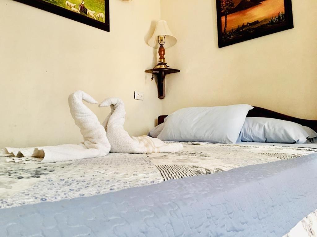 Dionisio Inn Antigua Esterno foto